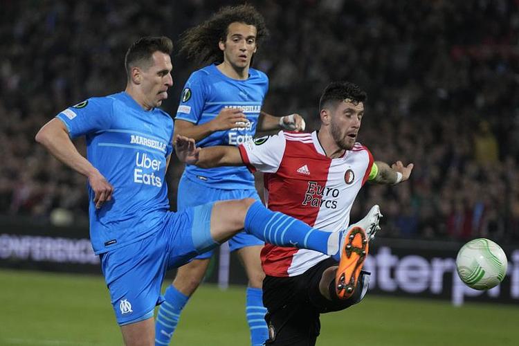 严密防守 严密防守